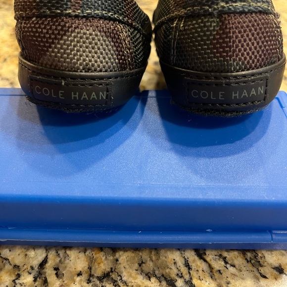 Baby Cole Haan Loafer Moccasins, size 1 - Picture 4 of 6